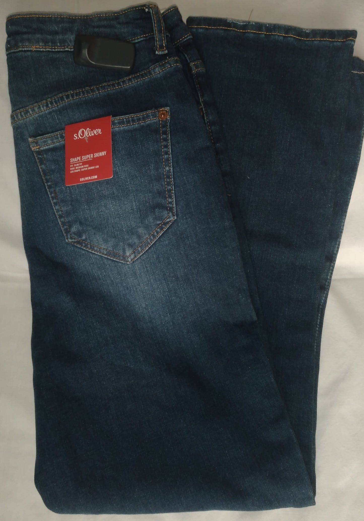 Reserved Classic Fit Light Blue Jeans - 30" Waist"