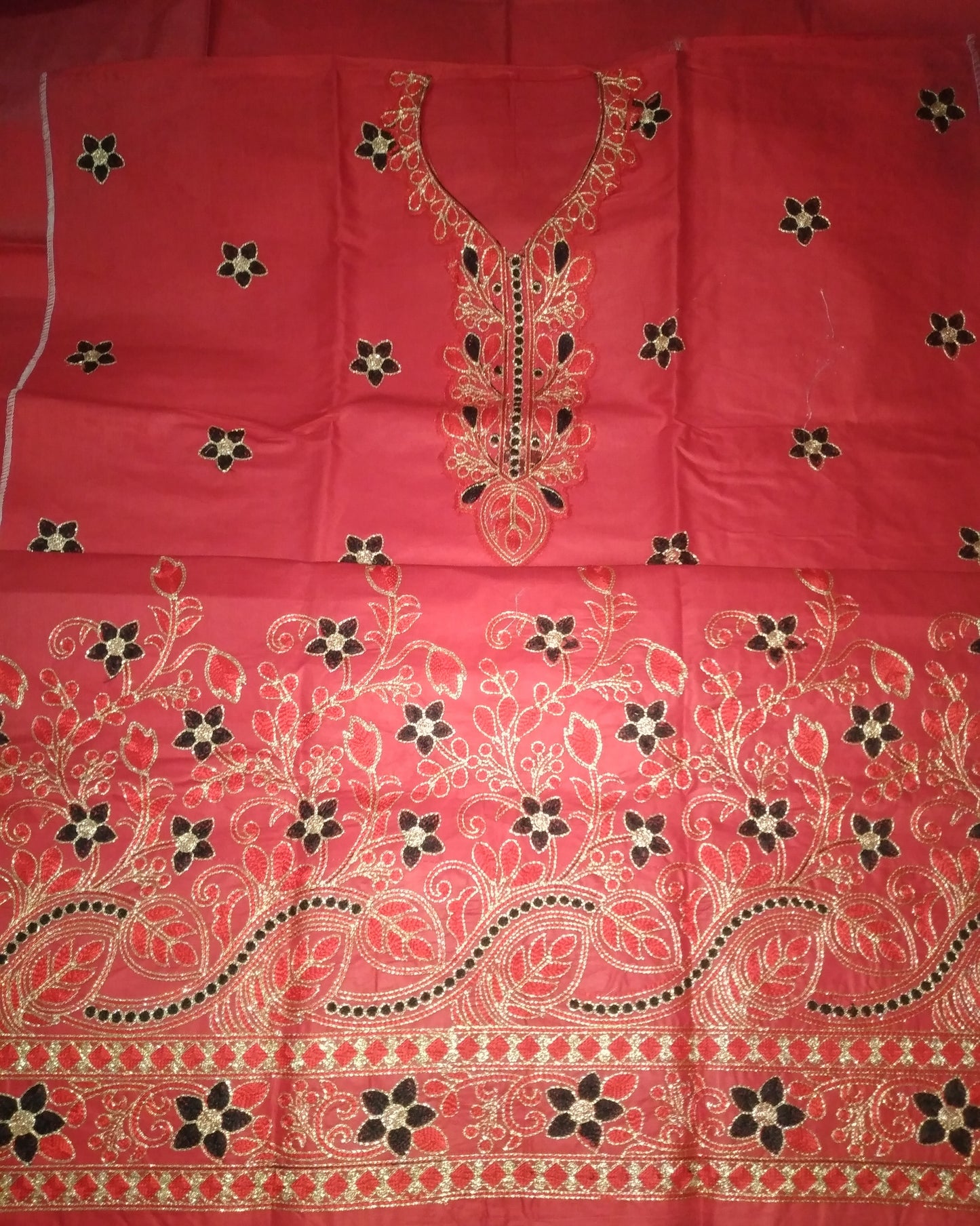 High Quality Cotton Fabric Un Stitched Red